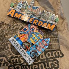 Souvenir Amsterdam magnets, gemeldet von MEININGER Hotel Amsterdam Amstel über iLost