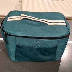 حقيبة تبريد، كما تم الإبلاغ عنه بواسطة Breng Nijmegen عبر iLost