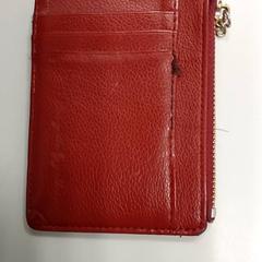 財布 Maes がiLostで Regio West-Vlaanderen によって報告されました