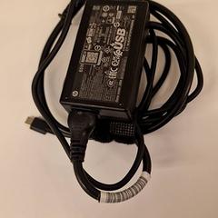 Adaptador, segons ha informat HvA Amstelcampus mitjançant iLost