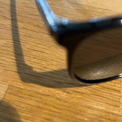 Gafas de sol, ha sido reportado por Designer Outlet Roermond con iLost
