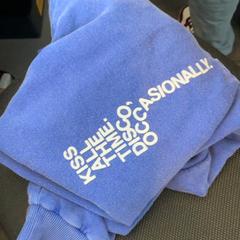 Hoodie Blue, as reported by MEININGER Hotel Amsterdam Amstel using iLost