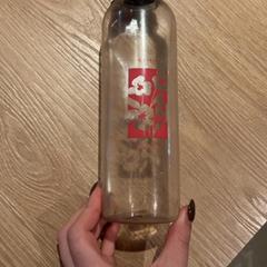 Flasche, gemeldet von Van der Valk Hotel Eindhoven - Best über iLost