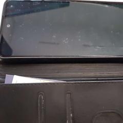 Smarthphone, como reportado por Regio Limburg - Leuven utilizando o iLost