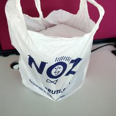 Plastový sáčok, ako bolo nahlásené Agence Mobilités pomocou iLost