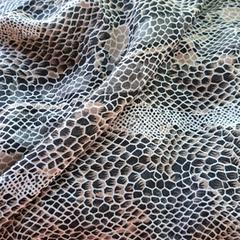 İLost kullanarak Madurodam tarafından bildirildiği gibi Şal