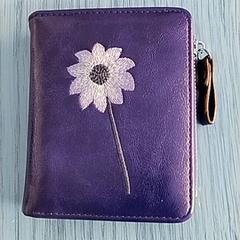 İLost kullanarak Centraal magazijn tarafından bildirildiği gibi Portemonnee Mijhad