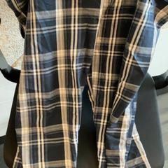 Klær Checkered Pants, som rapportert av MEININGER Hotel Berlin Central Station ved bruk av iLost