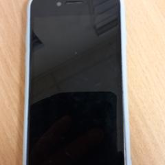 Iphone Mintgroen, sticker op achterzijde, zoals gemeld door Pouw Vervoer met iLost