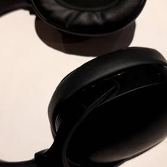 Écouteurs, a été signalé par Campus Den Haag utilisant iLost