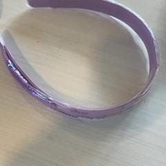 Hair band, as reported by Madurodam using iLost