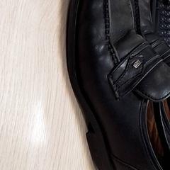 Shoes, as reported by Qbuzz Fryslân using iLost