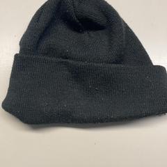 قبعة صغيرة Zwart، كما تم الإبلاغ عنه بواسطة Burgers' Zoo عبر iLost