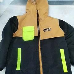 Veste, a été signalé par IKEA Malmö utilisant iLost