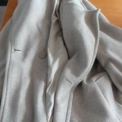 Veste, a été signalé par Carlton Beach Hotel utilisant iLost