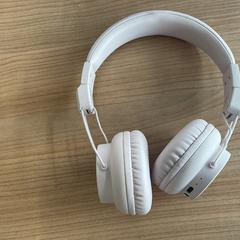 Hörlurar, rapporterat av Breng Arnhem med iLost