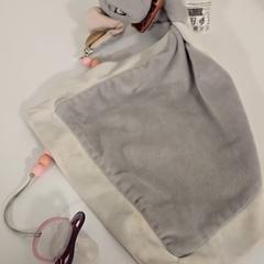 Plyšová facka, jak nahlášeno IKEA Mons pomocí iLost