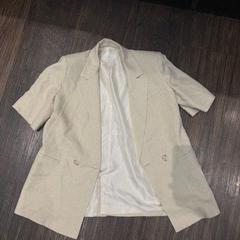 Blazer beige, gemeldet von Van der Valk Hotel Veenendaal über iLost