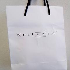 Estuche para lentes con lentes, segundo informou Hermes Eindhoven usando iLost