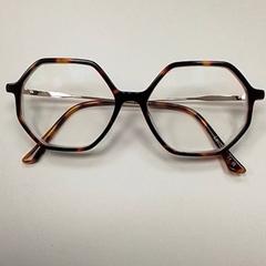 Glasögon, rapporterat av ilévia med iLost