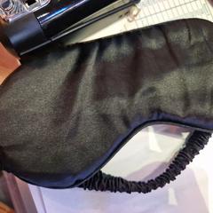 Slaapmasker black, zoals gemeld door MEININGER Hotel Köln West met iLost