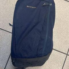 Batoh Quechua, jak nahlášeno Centraal magazijn pomocí iLost