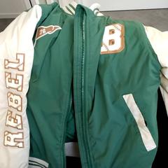 Haurrentzako jaka Groen beige, gisa salatu by Arriva Infoshop Enschede iLost erabiliz