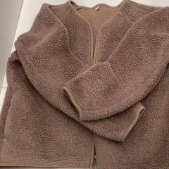 Giacca, come riportato da IKEA新三郷 utilizzando iLost