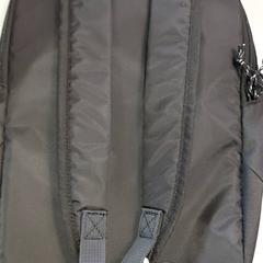 Motxila, gisa salatu by Regio Antwerpen - Brussel iLost erabiliz