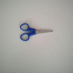 Ciseaux, rapporterat av Twisto med iLost