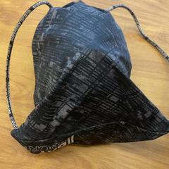 Boné de baseball, como reportado por GVB utilizando o iLost