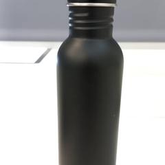 Bottiglia d'acqua, come riportato da Arriva Limburg Noord utilizzando iLost