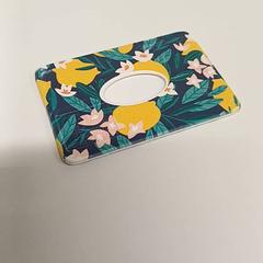 Kortholder, som rapportert av IKEA Saint-Etienne ved bruk av iLost