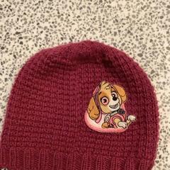 Casquette, a été signalé par MEININGER Hotel Berlin "Mitte" Humboldthaus utilisant iLost