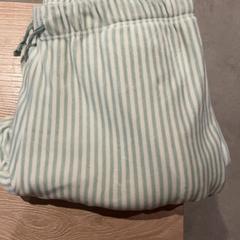 Pantalón, ha sido reportado por Van der Valk Hotel Eindhoven - Best con iLost