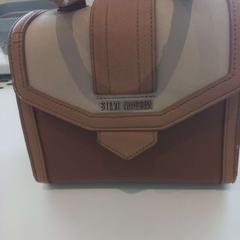 Taška, ako bolo nahlásené Arriva Limburg Zuid pomocou iLost