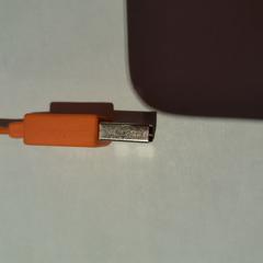 Cable orange, as reported by TCL using iLost