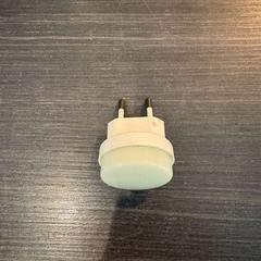 アダプタ がiLostで Hotel Apeldoorn によって報告されました