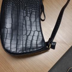 Handtasje  zwart, zoals gemeld door Connexxion Zeeland met iLost