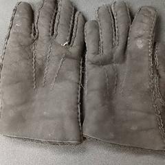 إكسسوارات الملابس، كما تم الإبلاغ عنه بواسطة Qbuzz GD Groningen Peizerweg عبر iLost