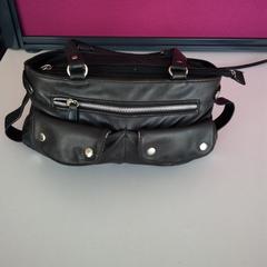 Sac à main, a été signalé par Agence Mobilités utilisant iLost