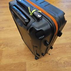 Suitcase, as reported by GVB using iLost