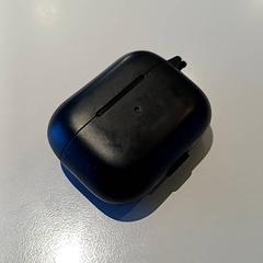 Auricolari Zwart, come riportato da Padualaan 97 utilizzando iLost