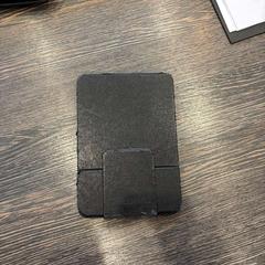 電子書籍リーダー zwart がiLostで WestCord Hotel Eindhoven によって報告されました