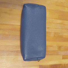 Etui, gemeldet von Bolognalaan 101 über iLost