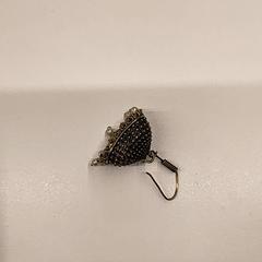 Náušnice, jak nahlášeno Bibliotheek Neude (Utrecht) pomocí iLost