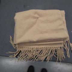 شال، كما تم الإبلاغ عنه بواسطة IKEA Heerlen عبر iLost