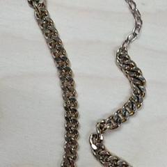 Necklace, as reported by IKEA Gent using iLost