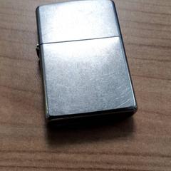 Zippo, jak nahlášeno Connexxion Hoeksche Waard Goeree Overflakkee pomocí iLost