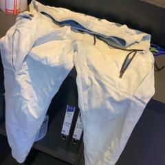 Rifle White, ako bolo nahlásené MEININGER Hotel Salzburg City Center pomocou iLost